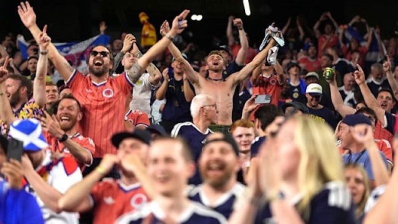 'Even the Coke is big' – Foreign World Cup fans take in American culture