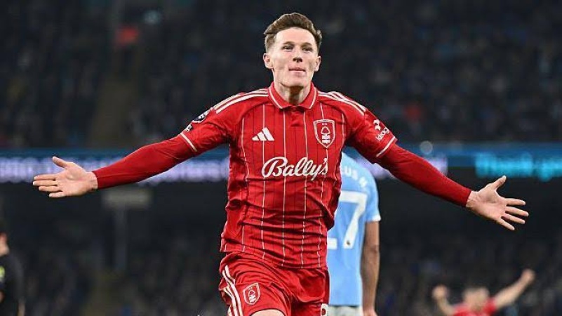 Man City agree record fee with Forest for Anderson