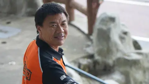 Food delivery rider wins China's top literary prize