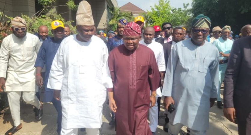 Amosun, APC gov candidate settle political disputes