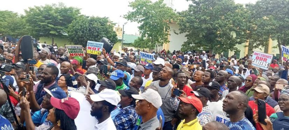FCT teachers protest vacancy requirement for teachers’ promotion