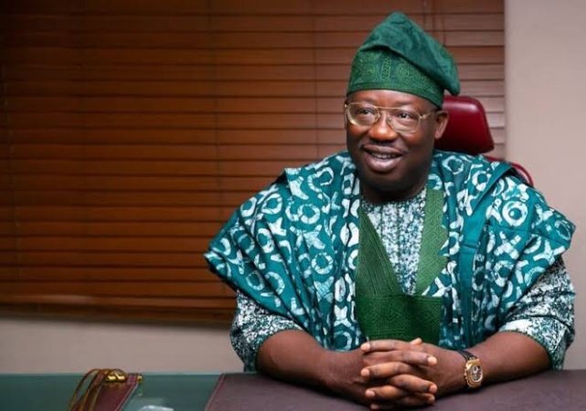 FG’s N8.8tn overspend threatens transparency on future loans — Oye