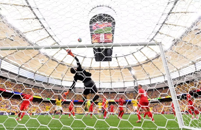 Shootout sends Swiss through to 2026 World Cup quarter-finals as Colombia pay the penalty
