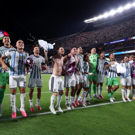 2026 World Cup: Argentina sink Switzerland to set up England semi