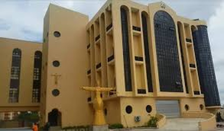 Court bars non-legal officers from acting as police lawyers, orders nationwide deployment