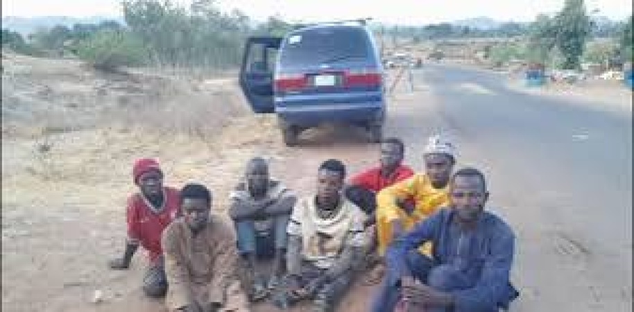 Troops rescue policeman, 6 passengers kidnapped in Plateau