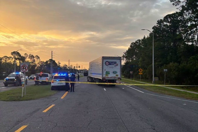 Person fleeing ICE agents in Florida fatally struck by vehicle, highway patrol says