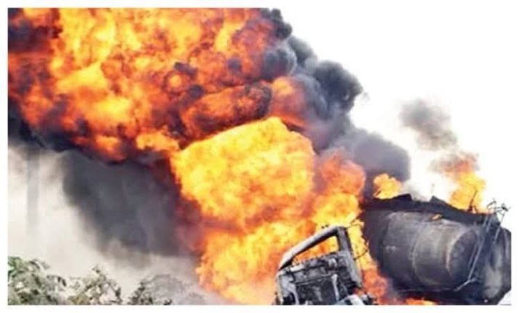 Six burnt to death as gas truck explodes on Abuja–Lokoja Highway