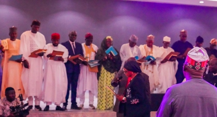 Fintiri swears in 21 new council chairmen, charges them to deliver at grassroots
