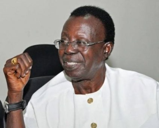 Ex-Science Minister Isoun dies at 87