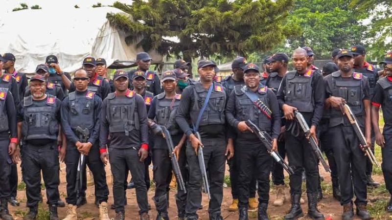 Edo security squad arrests 12 suspected cultists in Benin crackdown