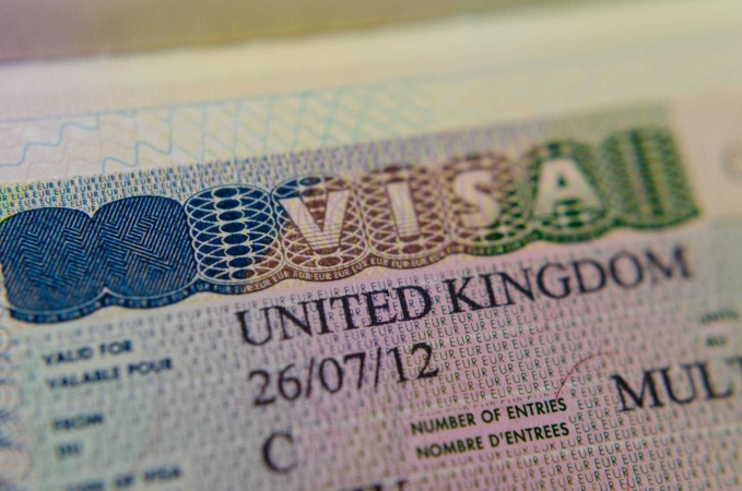 UK warns young travellers against accepting ‘free holidays’ from drug gangs
