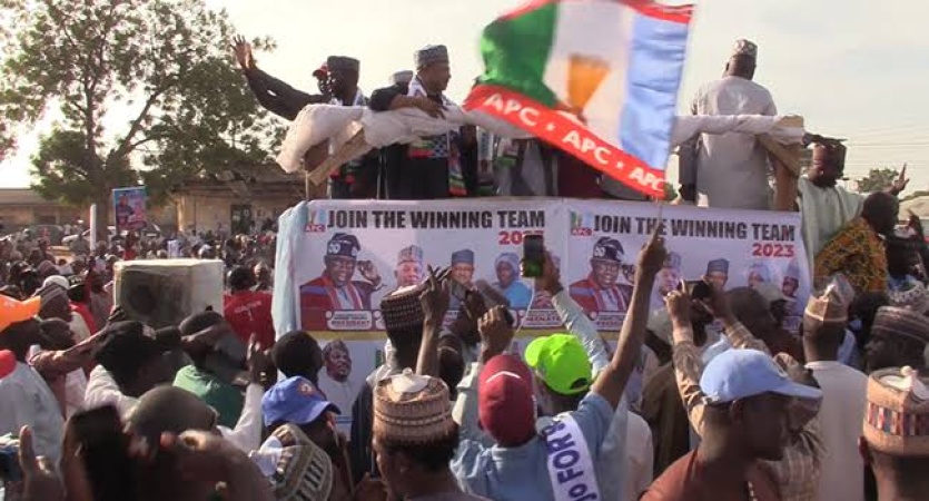 Kaduna: 12,000 people defect to APC in Lere LG