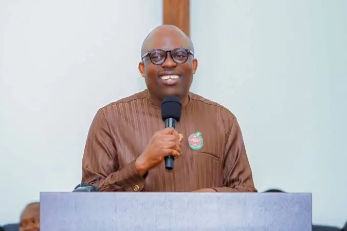 Rivers flood victims reject relief materials, demand permanent flood control