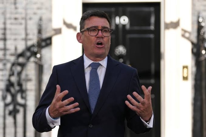 UK Prime Minister Burnham unveils 10-year plan, begins cabinet overhaul