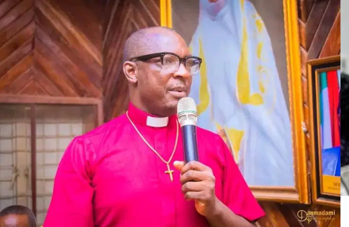 Christians protest allocation of N1.9bn for church projects by FG, N6.14bn for mosques