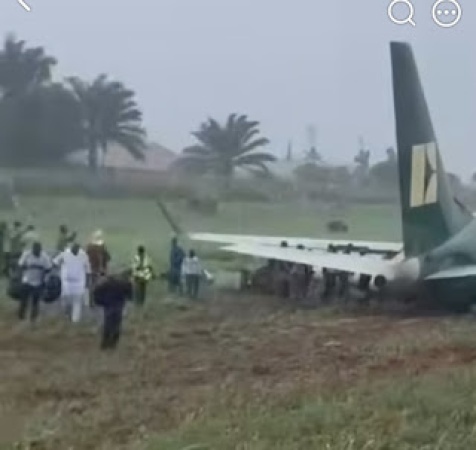 BREAKING: Passenger plane crash lands at Benin Airport