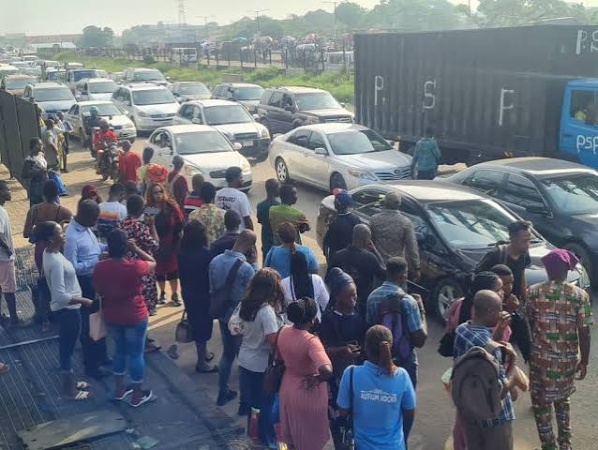 Transport fares rise as petrol hits N1,400 per litre