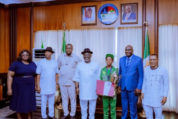 Oborevwori rewards Delta student with N20m for winning World Spelling Bee Championship