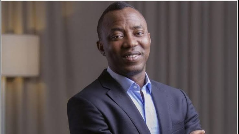 Sowore unveils 2027 manifesto, to eliminate corruption with AI, blockchain