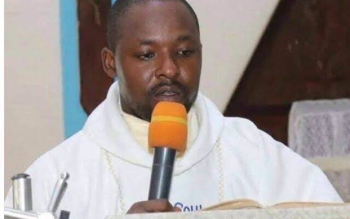 Catholic priest found dead with machete wounds