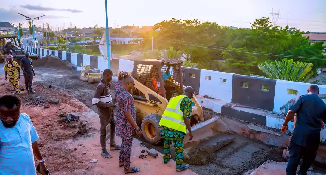 Adeleke alleges sabotage, orders repairs as newly opened ₦8.5bn Osogbo flyover develops structural faults