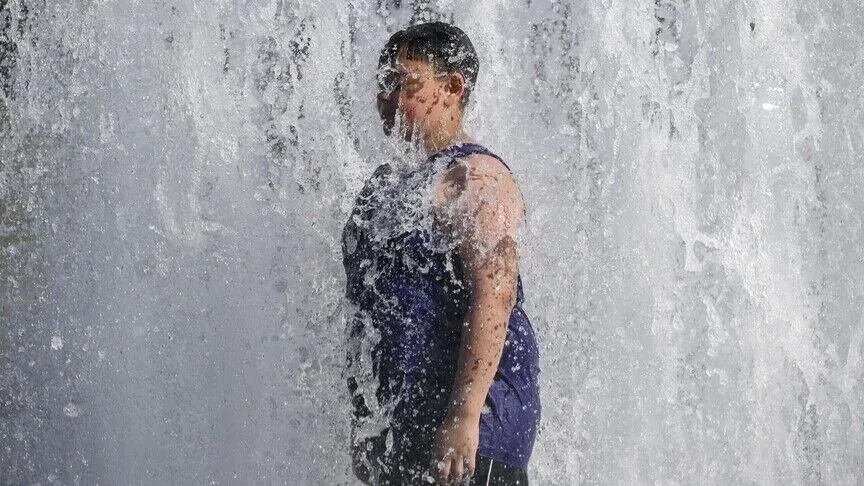 German city of Munich announces water-use restrictions as drought strains supplies