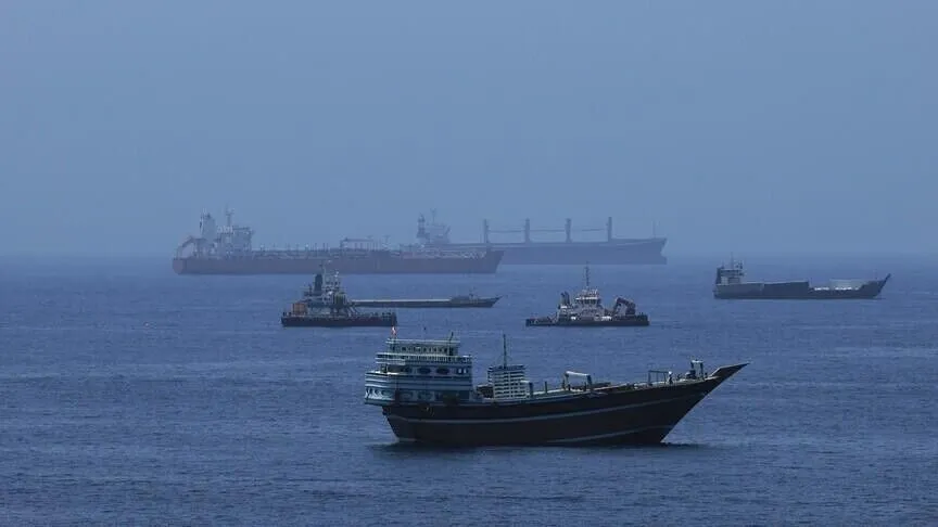 Hormuz traffic nearly halts as renewed US-Iran strikes rattle energy shipping