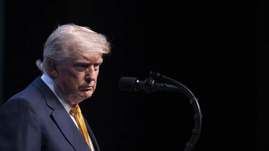 US president dons 'Trump 2028' hat, jokes about another term at rescheduled White House correspondents' dinner
