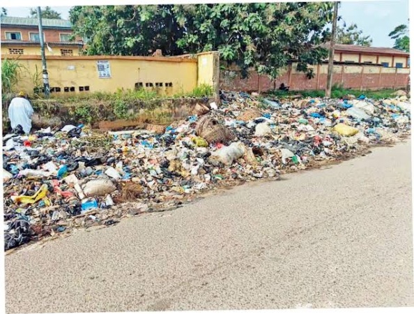 Concerns mount as refuse dumps litter Lagos roads