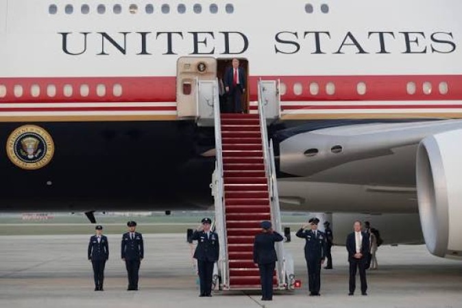 Trump gets conflicting messages as he seeks an exit ramp from the Iran war