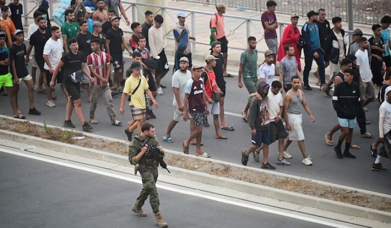 Italy suspends Schengen travel with Spain over Ceuta migrant crisis