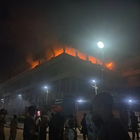 JUST IN: Fire guts Federal Mortgage Bank headquarters in Abuja