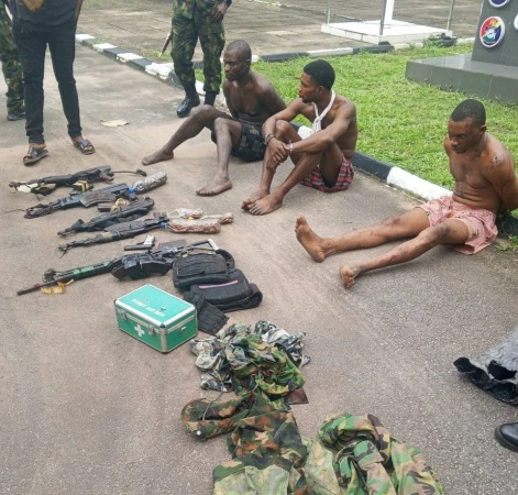 Troops arrest alleged killers of soldier, recover stolen rifles in interstate operation