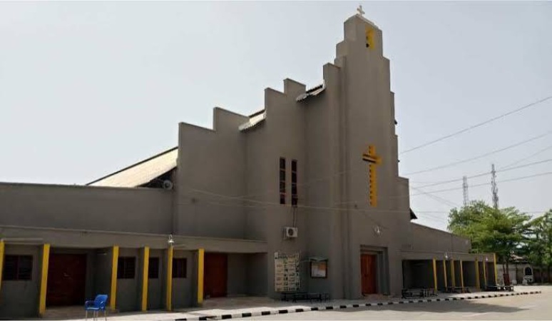 Gunmen storm Catholic Church, abduct seminarian, worshipper in Enugu