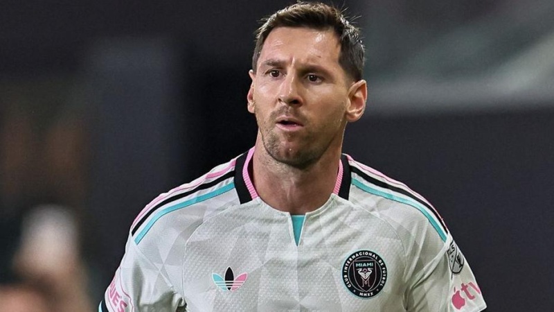 Casemiro scores own goal as Messi returns for Inter Miami
