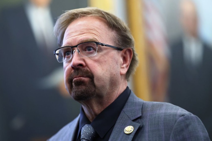 GOP lawmaker gave female staffers lavish gifts of jewelry, vacations and guns, ethics report finds