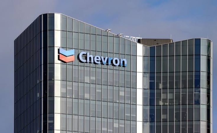 Petrol prices strain US households as oil giants Chevron, Exxon profits soar