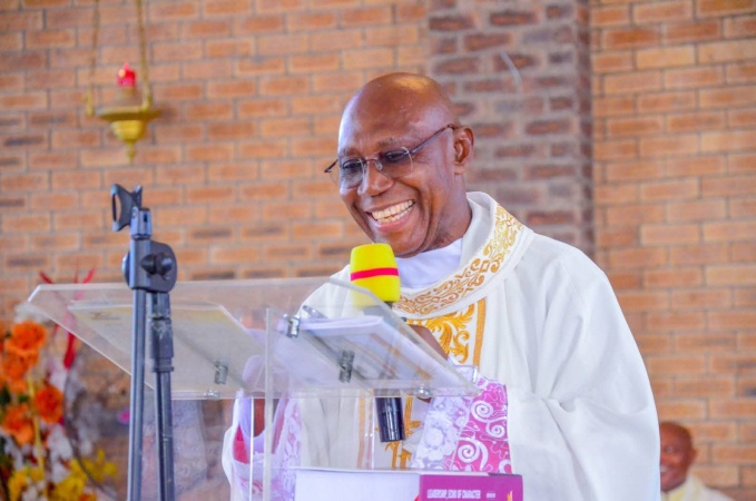 Sack aides feeding you lies, Catholic priest tells Tinubu