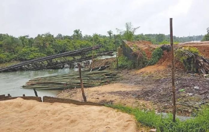 Collapsed bridge cut off 2 communities in Akwa Ibom
