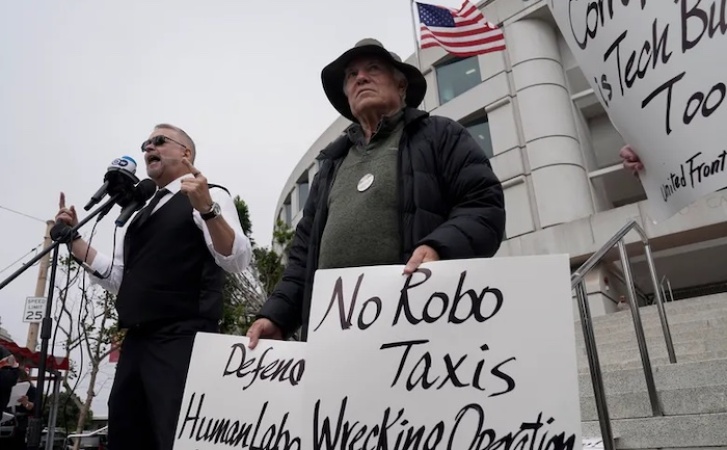 Union warns against rushing Robotaxi Rollout in London over safety, job loss fears