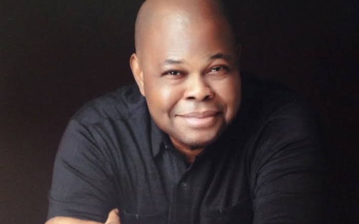 Don't let Nigeria ruin your life, author recounts uncle's emotional advice
