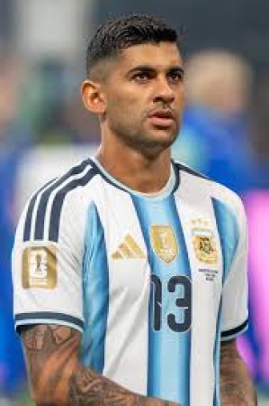 Atletico hold talks with Spurs captain Romero
