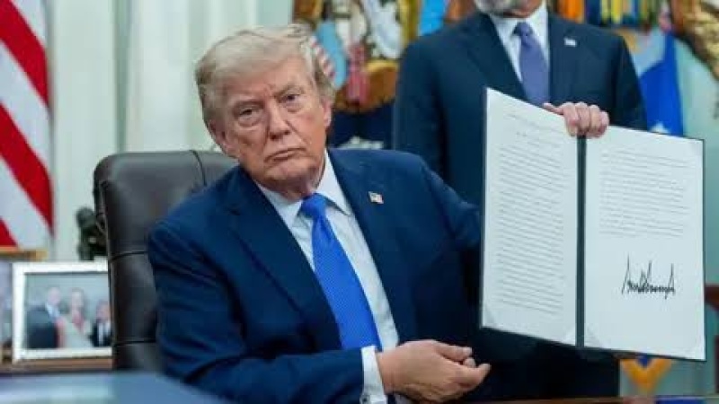 Trump signs executive orders expanding birthright citizenship restrictions, banning 'birth tourism'