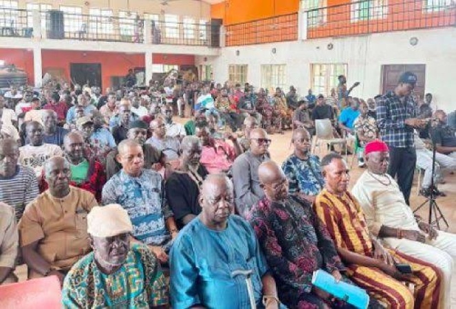 Enugu community protests alleged imposition of traditional ruler, demands fresh election