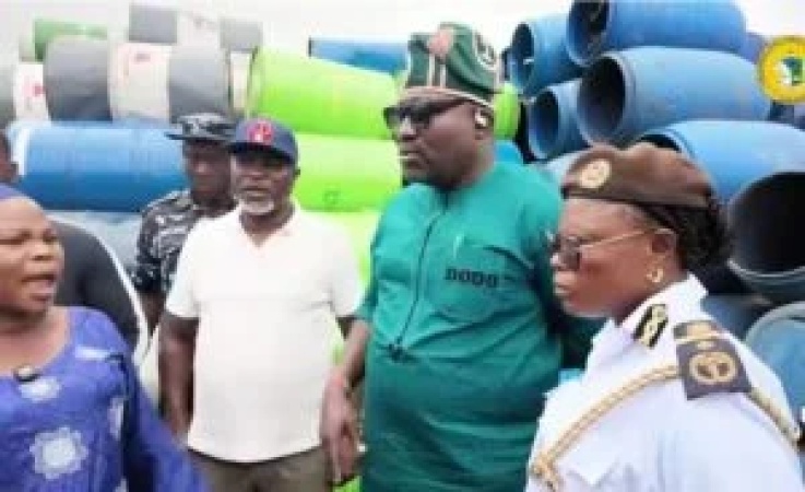 Lagos council boss inspects market over corpse discovery, vows reform