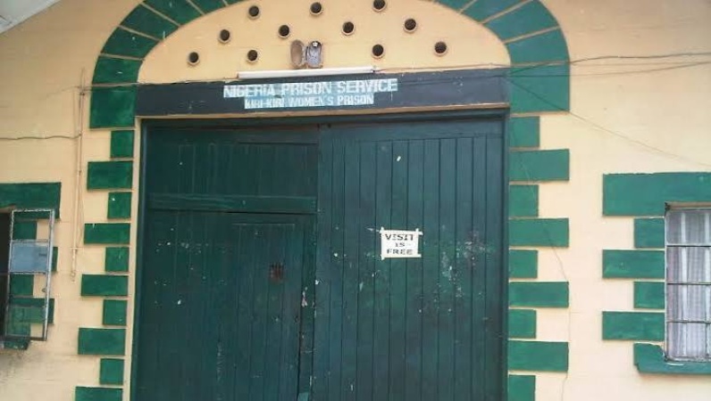 Beyond the prison walls, the other side of Kirikiri