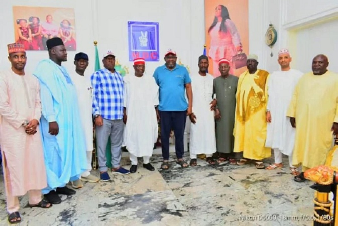 Dickson hosts Kwankwaso, North – West NDC chairmen ahead of elections