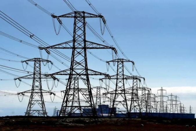 Pressure on national grid as vandals destroy 20 towers