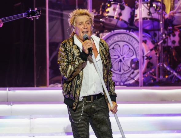 Rod Stewart cancels remaining farewell tour after coronary stent procedure